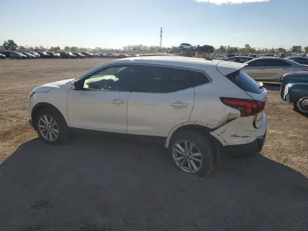 JN1BJ1CP6KW242525 2019 NISSAN ROGUE - Image 2