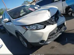 JN1BJ1CP7HW000612 2017 NISSAN ROGUE
