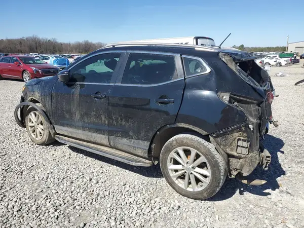JN1BJ1CP7HW003350 2017 NISSAN ROGUE - Image 2