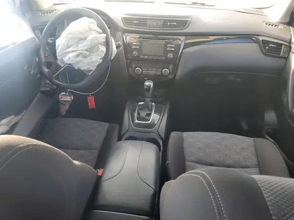 JN1BJ1CP7HW003378 2017 NISSAN ROGUE - Image 8