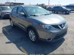 JN1BJ1CP7HW004255 2017 NISSAN ROGUE