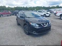 JN1BJ1CP7HW005129 2017 NISSAN ROGUE