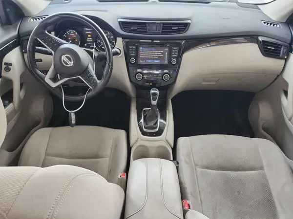 JN1BJ1CP7HW005485 2017 NISSAN ROGUE - Image 8