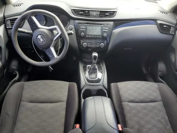 JN1BJ1CP7HW005793 2017 NISSAN ROGUE - Image 8