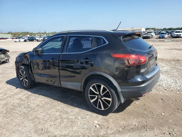 JN1BJ1CP7HW006717 2017 NISSAN ROGUE - Image 2