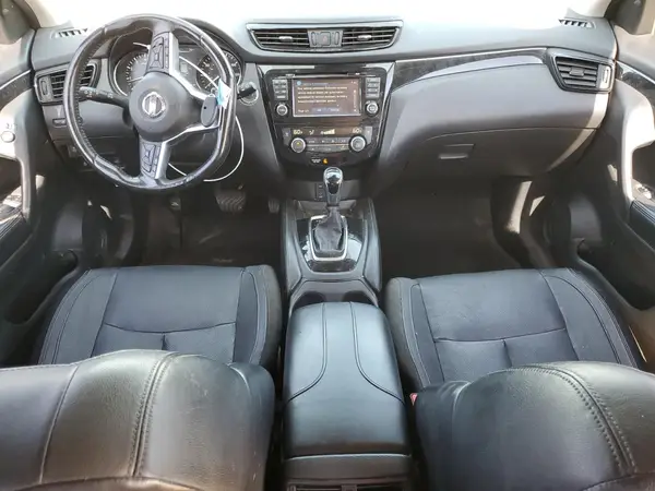 JN1BJ1CP7HW006717 2017 NISSAN ROGUE - Image 8