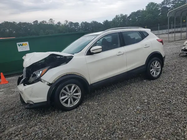 JN1BJ1CP7HW009357 2017 NISSAN ROGUE - Image 1