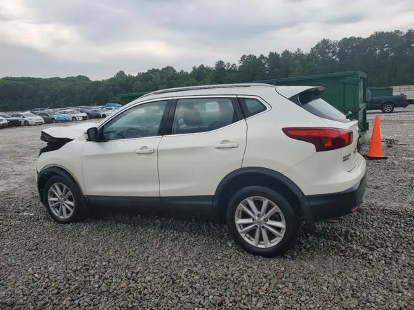 JN1BJ1CP7HW009357 2017 NISSAN ROGUE - Image 2