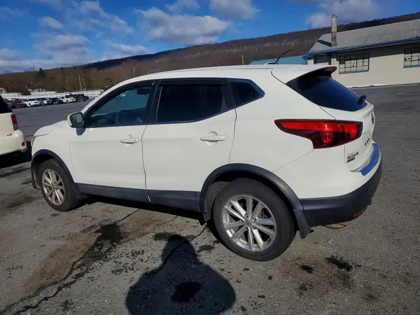 JN1BJ1CP7HW011769 2017 NISSAN ROGUE - Image 2