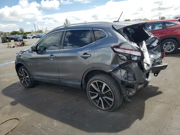 JN1BJ1CP7HW012324 2017 NISSAN ROGUE - Image 2