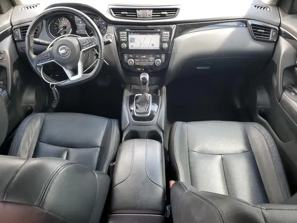 JN1BJ1CP7HW012324 2017 NISSAN ROGUE - Image 8