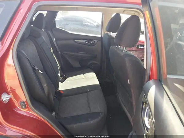 JN1BJ1CP7HW013666 2017 NISSAN ROGUE - Image 8