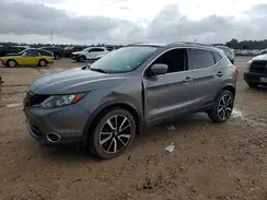 JN1BJ1CP7HW013814 2017 NISSAN ROGUE