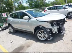 JN1BJ1CP7HW016261 2017 NISSAN ROGUE