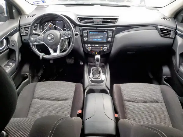 JN1BJ1CP7HW016809 2017 NISSAN ROGUE - Image 8