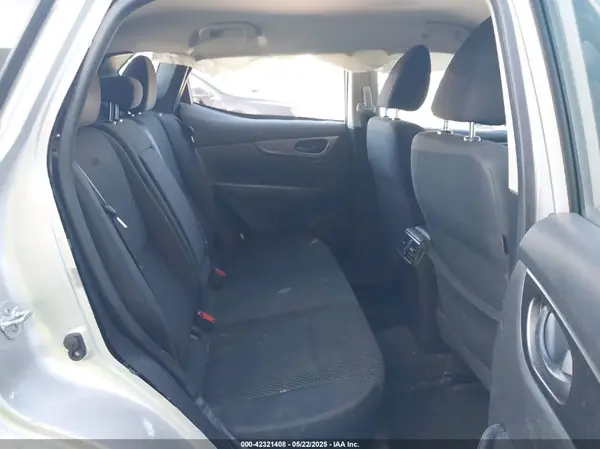 JN1BJ1CP7HW017295 2017 NISSAN ROGUE - Image 8