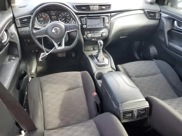JN1BJ1CP7HW019788 2017 NISSAN ROGUE - Image 8