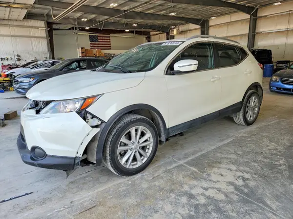 JN1BJ1CP7HW021699 2017 NISSAN ROGUE - Image 1