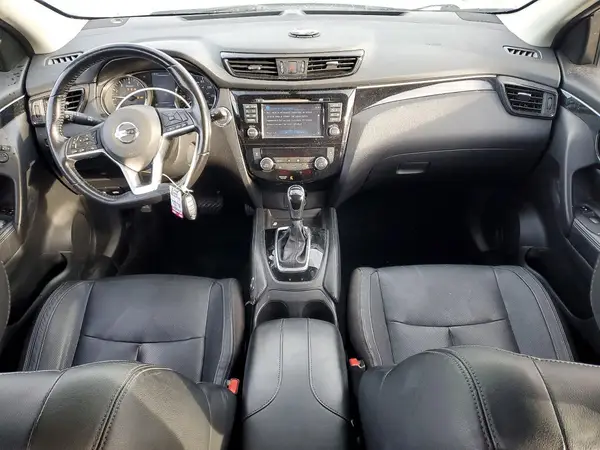 JN1BJ1CP7HW021833 2017 NISSAN ROGUE - Image 8