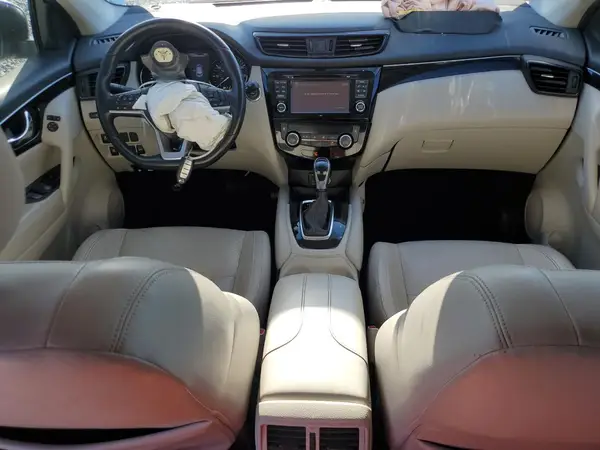 JN1BJ1CP7HW034503 2017 NISSAN ROGUE - Image 8
