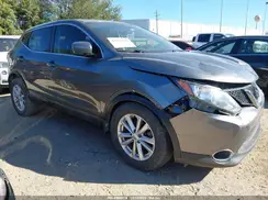 JN1BJ1CP7HW035795 2017 NISSAN ROGUE
