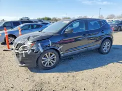 JN1BJ1CP7JW104037 2018 NISSAN ROGUE