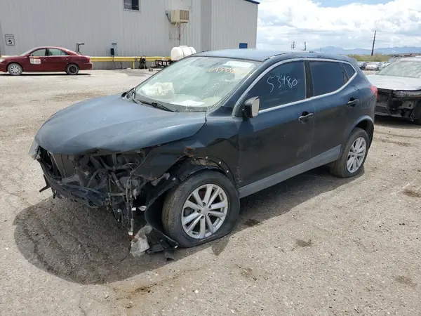 JN1BJ1CP7JW106418 2018 NISSAN ROGUE