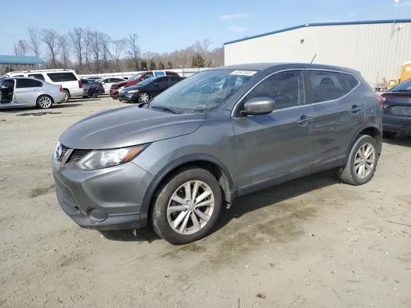 JN1BJ1CP7JW108265 2018 NISSAN ROGUE - Image 1