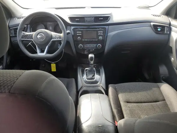 JN1BJ1CP7JW108265 2018 NISSAN ROGUE - Image 8