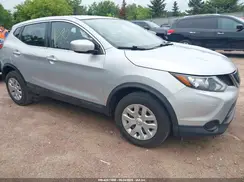 JN1BJ1CP7JW151164 2018 NISSAN ROGUE
