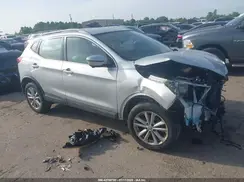 JN1BJ1CP7JW153352 2018 NISSAN ROGUE