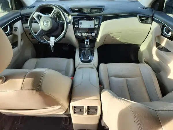 JN1BJ1CP7JW153688 2018 NISSAN ROGUE - Image 8