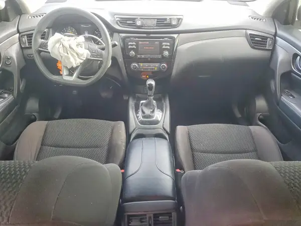 JN1BJ1CP7JW156736 2018 NISSAN ROGUE - Image 8