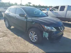 JN1BJ1CP7JW162276 2018 NISSAN ROGUE