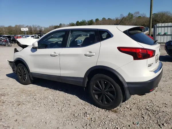 JN1BJ1CP7JW162553 2018 NISSAN ROGUE - Image 2