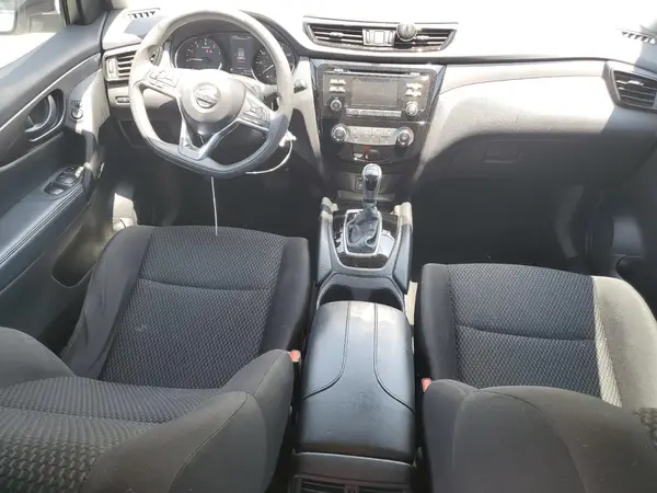 JN1BJ1CP7JW164111 2018 NISSAN ROGUE - Image 8