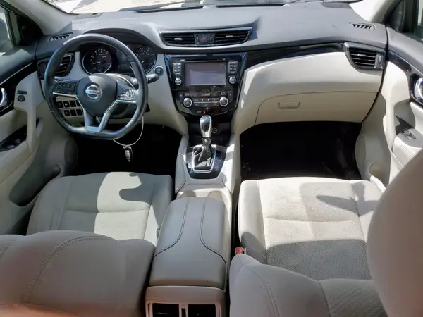 JN1BJ1CP7JW184861 2018 NISSAN ROGUE - Image 8