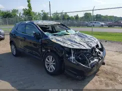 JN1BJ1CP7JW500582 2018 NISSAN ROGUE
