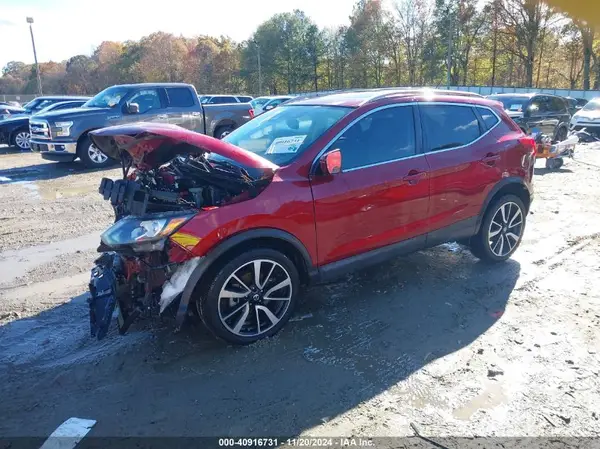 JN1BJ1CP7KW214829 2019 NISSAN ROGUE - Image 2
