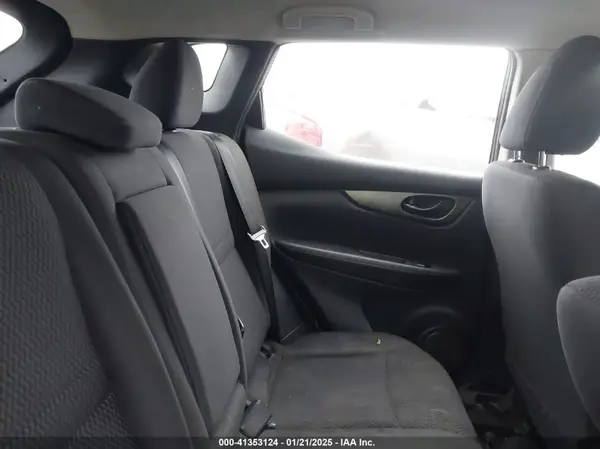 JN1BJ1CP7KW239147 2019 NISSAN ROGUE - Image 8