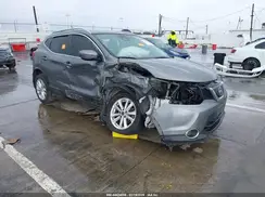 JN1BJ1CP7KW524477 2019 NISSAN ROGUE