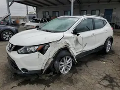 JN1BJ1CP8HW003230 2017 NISSAN ROGUE