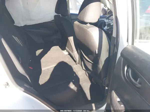 JN1BJ1CP8HW004085 2017 NISSAN ROGUE - Image 8