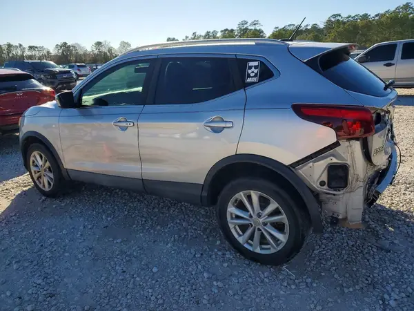 JN1BJ1CP8HW005270 2017 NISSAN ROGUE - Image 2