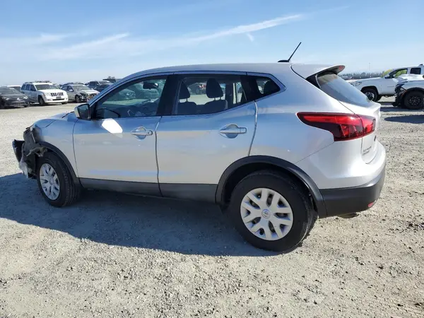 JN1BJ1CP8HW005365 2017 NISSAN ROGUE - Image 2