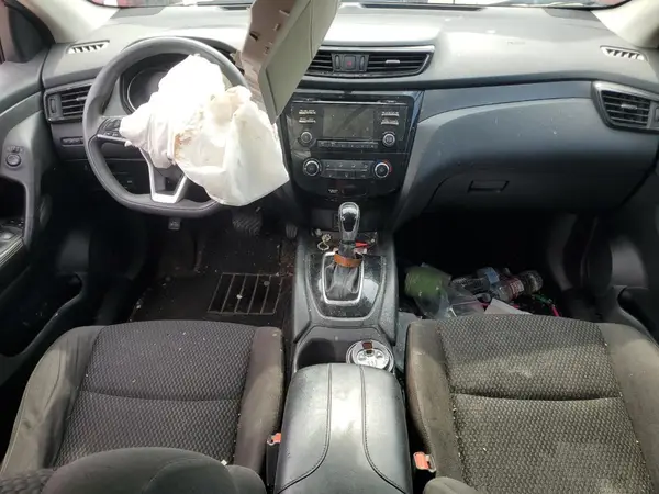 JN1BJ1CP8HW009562 2017 NISSAN ROGUE - Image 8