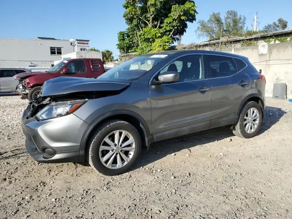 JN1BJ1CP8HW014003 2017 NISSAN ROGUE - Image 1