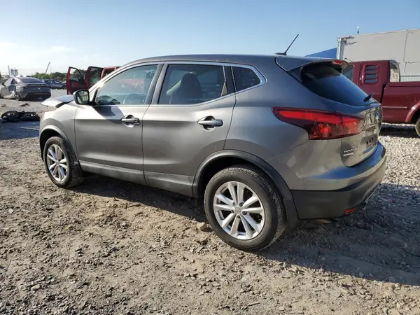 JN1BJ1CP8HW014003 2017 NISSAN ROGUE - Image 2