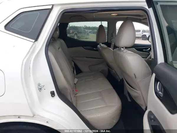 JN1BJ1CP8HW014731 2017 NISSAN ROGUE - Image 8