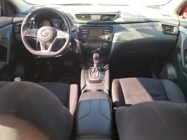 JN1BJ1CP8HW016057 2017 NISSAN ROGUE - Image 8